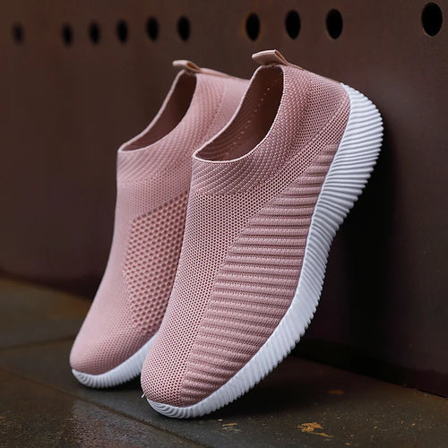 Summer Fashion Women Shoes Soft Outdoor Sneakers Lightweight Comfortable Women Slip On Ladies Loafers Walking Shoes For