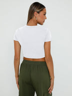 WYNNQUE Womens Crop Tops Cute Summer Crew Neck Basic Tees Slim Fit Trendy Short Sleeve T Shirts for Teen Girls 2026