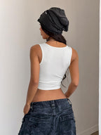 SOLY HUX Women's V Neck Crop Tops Basic Trendy Notched Sleeveless Slim Fit Summer Y2k Sexy Crop Tank Top