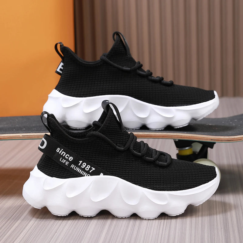 Men's Large Size Outdoor Hiking And Running Shoes Comfortable Casual Versatile Fashionable Sports Shoes for Couples Trai