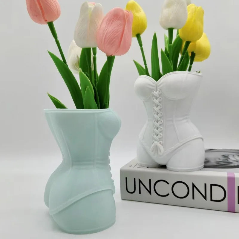 Human-shaped vases, 3D printed plastic decorative sculptures, Christmas decorations, can be used to decorate natural sce